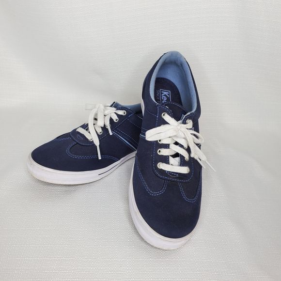 navy blue keds